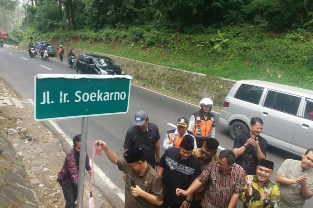 Jalan Raya Tangkubanparahu...