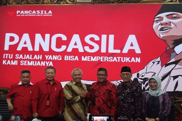 Buka Komunikasi dengan...