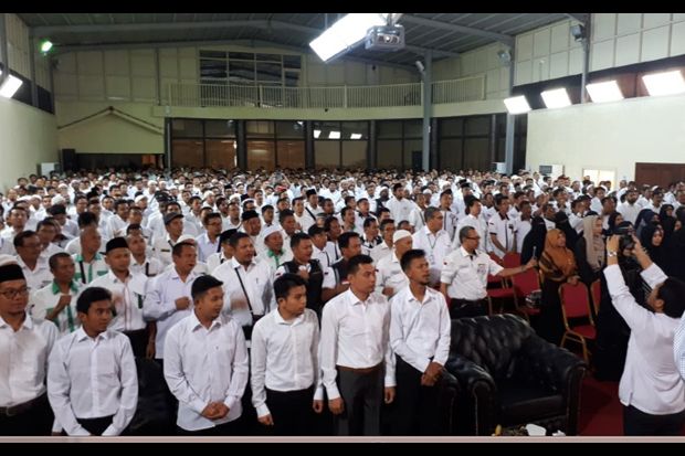 KJRI Jeddah Buka Orientasi...