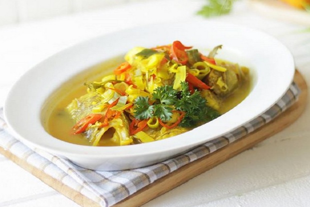 Mengolah Menu Ikan Parende,...