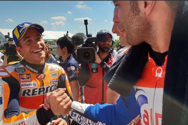 Raih Pole Position,...