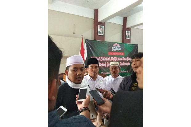 Relawan Gelar Dzikir...