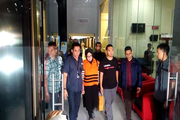 Ini Jawaban Eni Saragih...