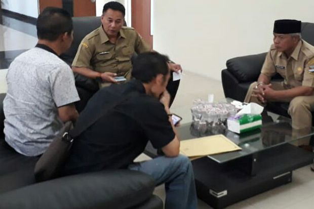 Tolak Jalan Ir Soekarno,...