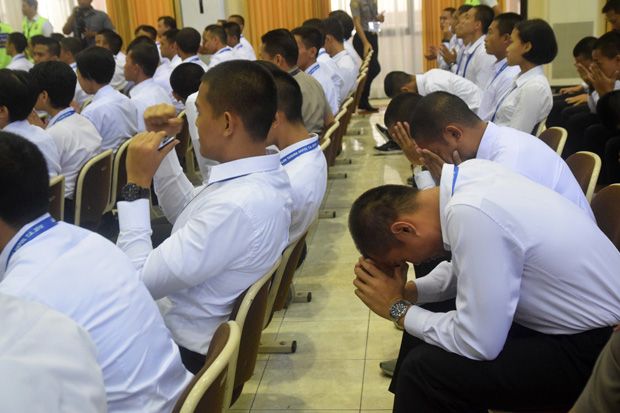 Empat Peserta Gagal,...