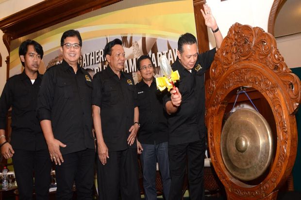 Proyek Taman TPP hingga...