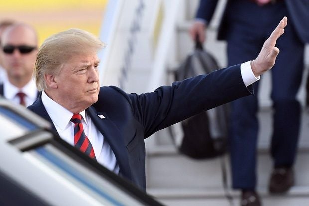 Trump: Obama Biarkan...