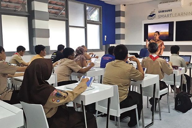 Samsung Perkenalkan...
