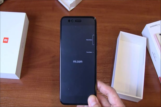 Xiaomi Bocorkan Tanggal...
