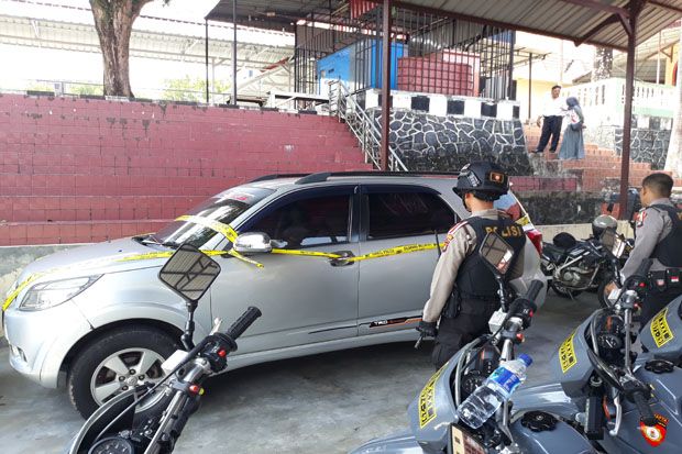 Dua Pelaku Pembunuhan...
