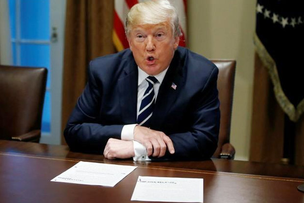 Trump: Rusia Akan Membantu...