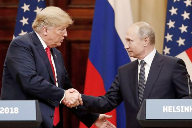 Trump: Putin Bertanggung...
