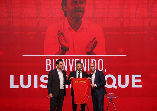 Luis Enrique: Fondasi...