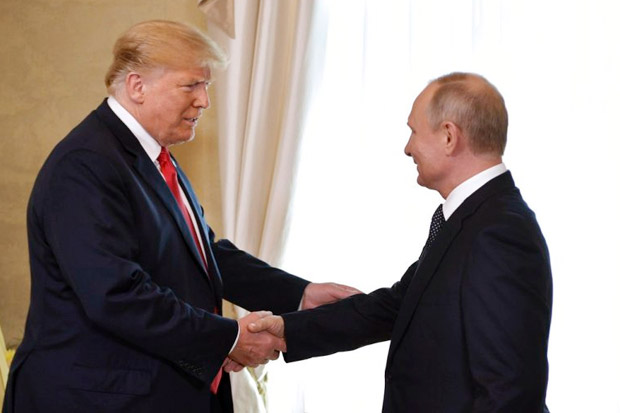 Akhir Tahun, Trump Berencana...