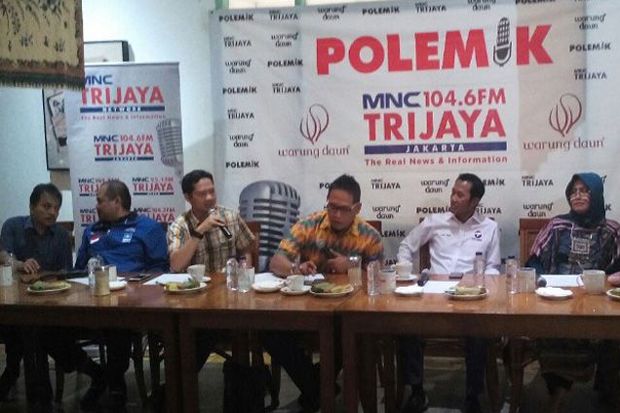 Caleg Artis Lompat Pagar,...