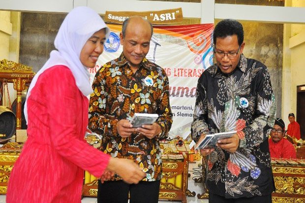 Kemendikbud Canangkan...