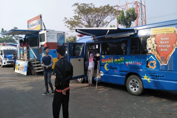 Dinsos Karawang Luncurkan...