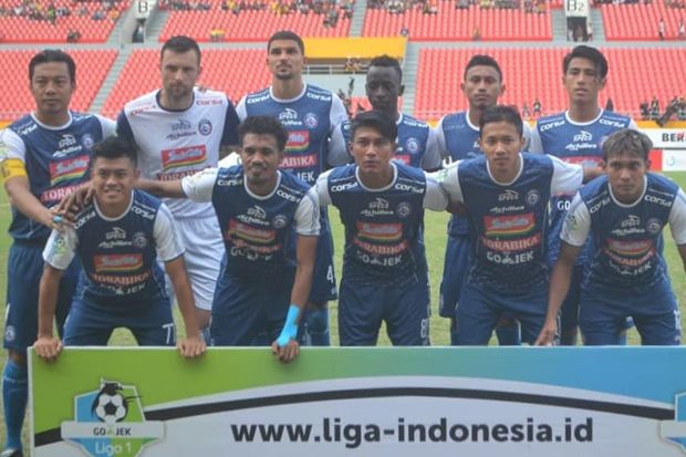 Arema FC Mulai Solid,...