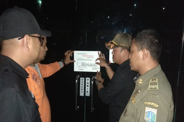 Izin Tak Lengkap, Panti...