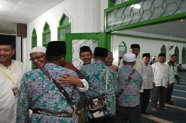 Diduga Kesurupan, Jamaah...