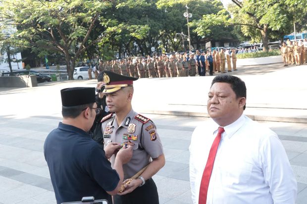 Kapolrestabes Bandung...