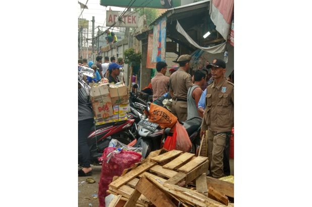 Kerap Ditertibkan, PKL...