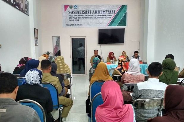 BAN Kalteng Gelar Sosialisasi...