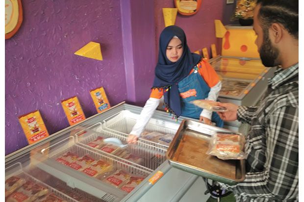 Kongko Sore Hari Ditemani...