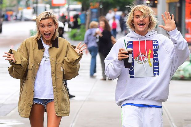 Hailey Baldwin Siapkan...