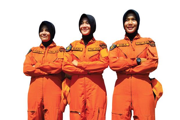 Tiga Srikandi Lengkapi...