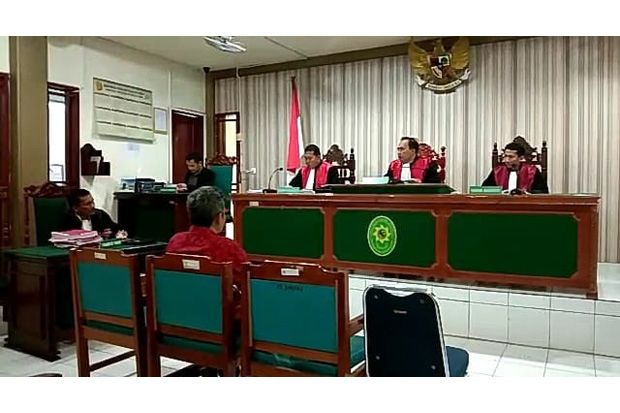 16 Bulan Berjalan Kasus...