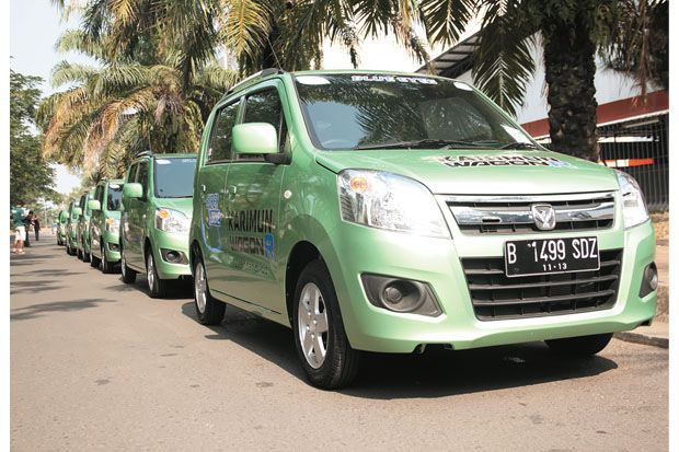 Dua Mobil Suzuki Juara...
