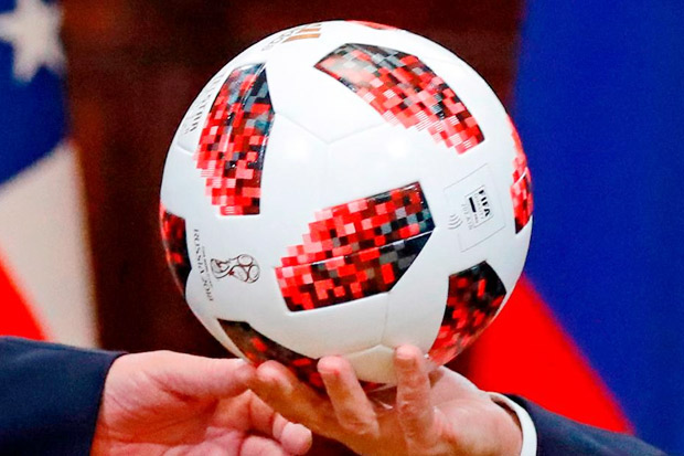 Bola yang Diberikan...