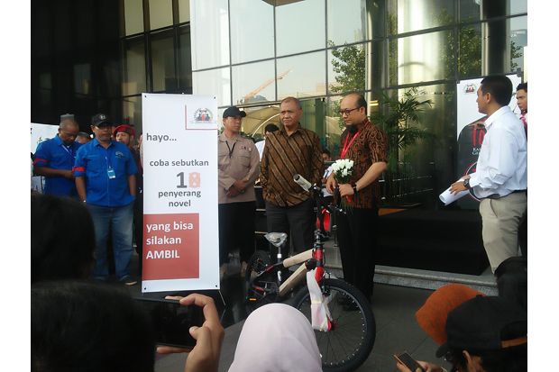 KPK Siapkan Hadiah untuk...