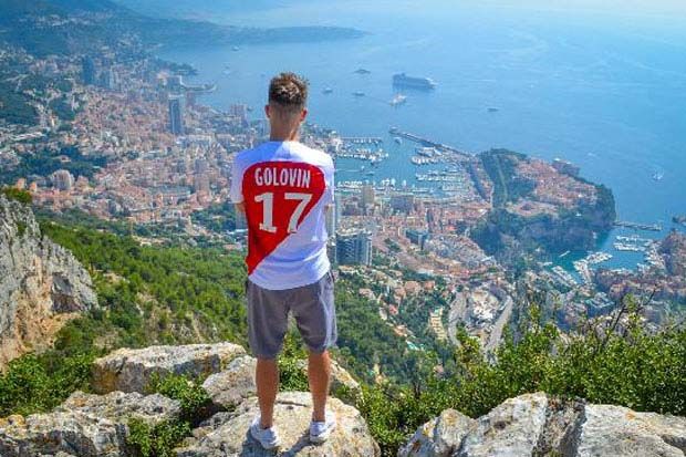 AS Monaco Resmi Boyong...