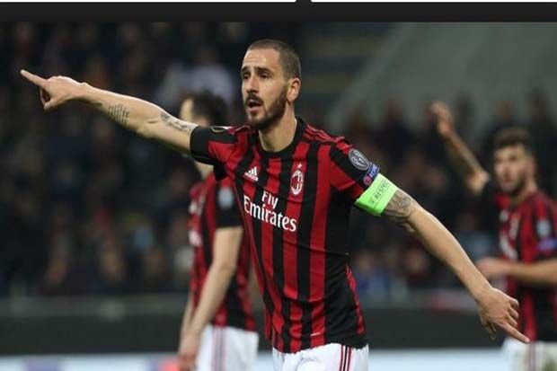 Pelatih Massimiliano...
