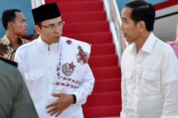Presiden Jokowi Tinjau...