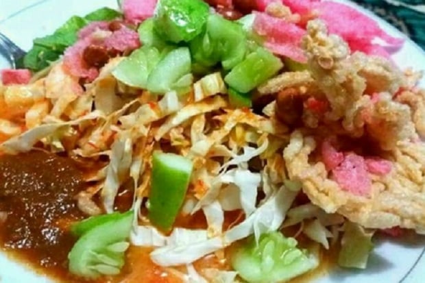 Nikmatnya Asinan Sayur...