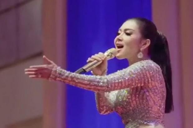 Tiket Konser Syahrini...