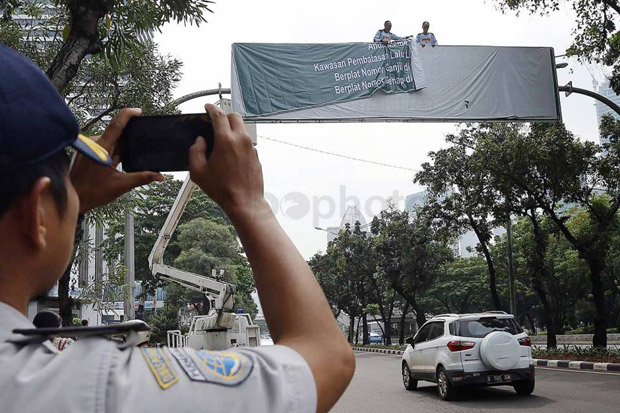 Besok Perluasan Ganjil...