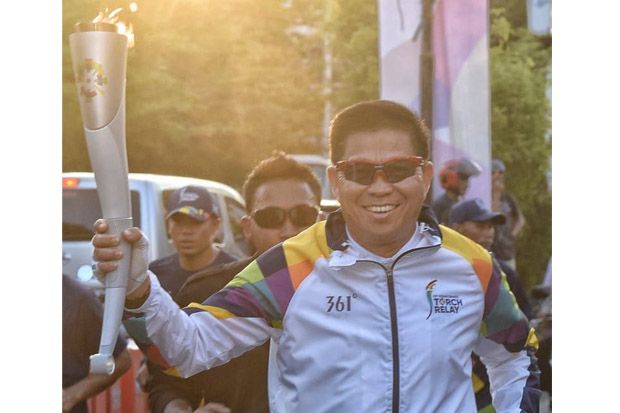 Royke Lumowa Bangga...