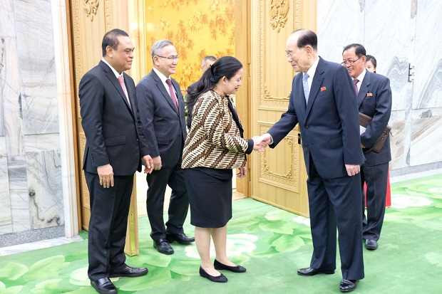 Kunjungi Korut, Menteri...