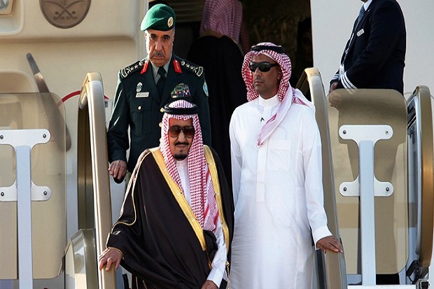 Raja Salman Liburan...