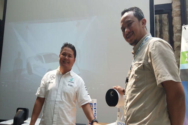 Epson Luncurkan Proyektor...
