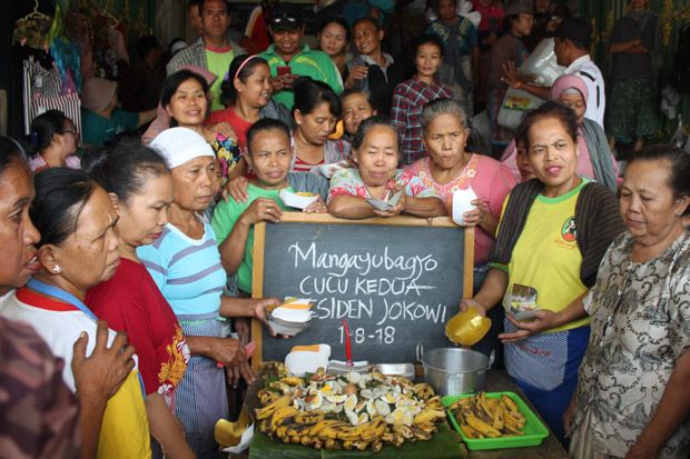Cucu Kedua Jokowi Lahir,...