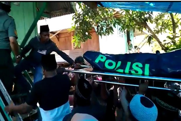 Isak Tangis Pecah di...