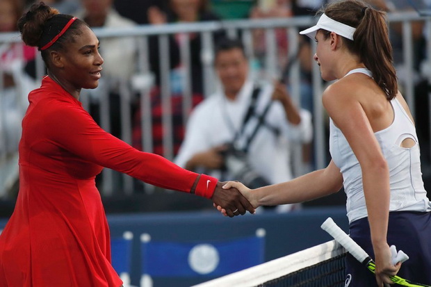Tumbangkan Serena, Konta...
