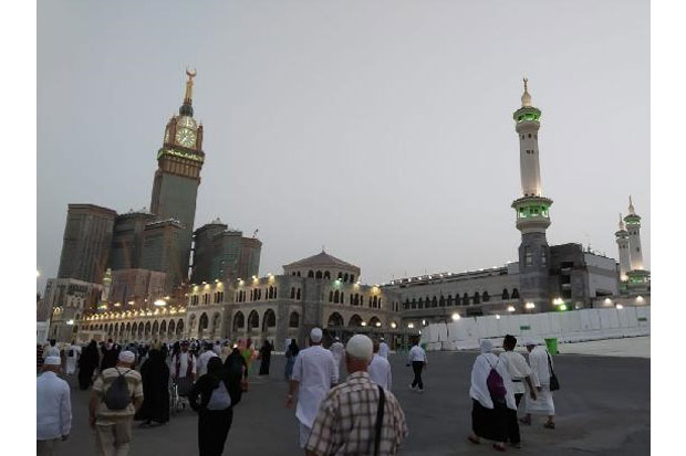 Masjidilharam Penuh,...
