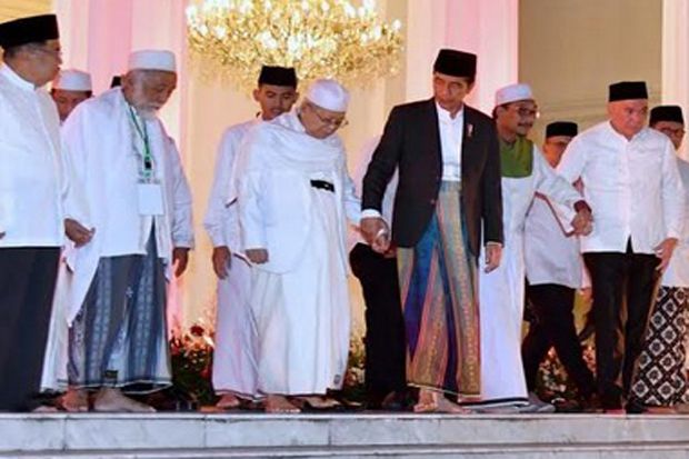 Zikir di Istana Sukses,...