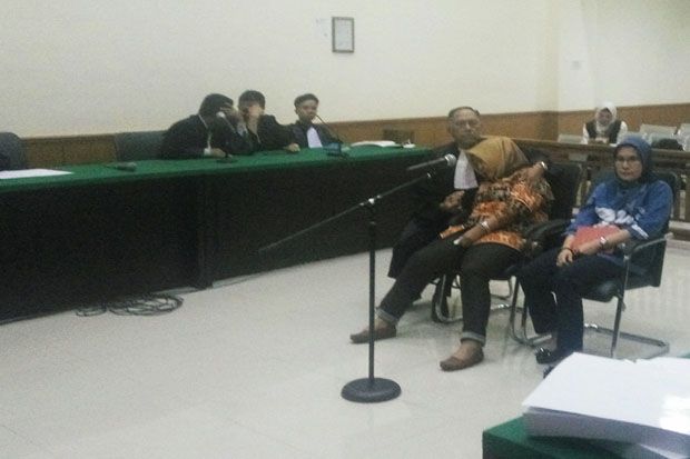 Dituntut 8 Tahun Penjara,...